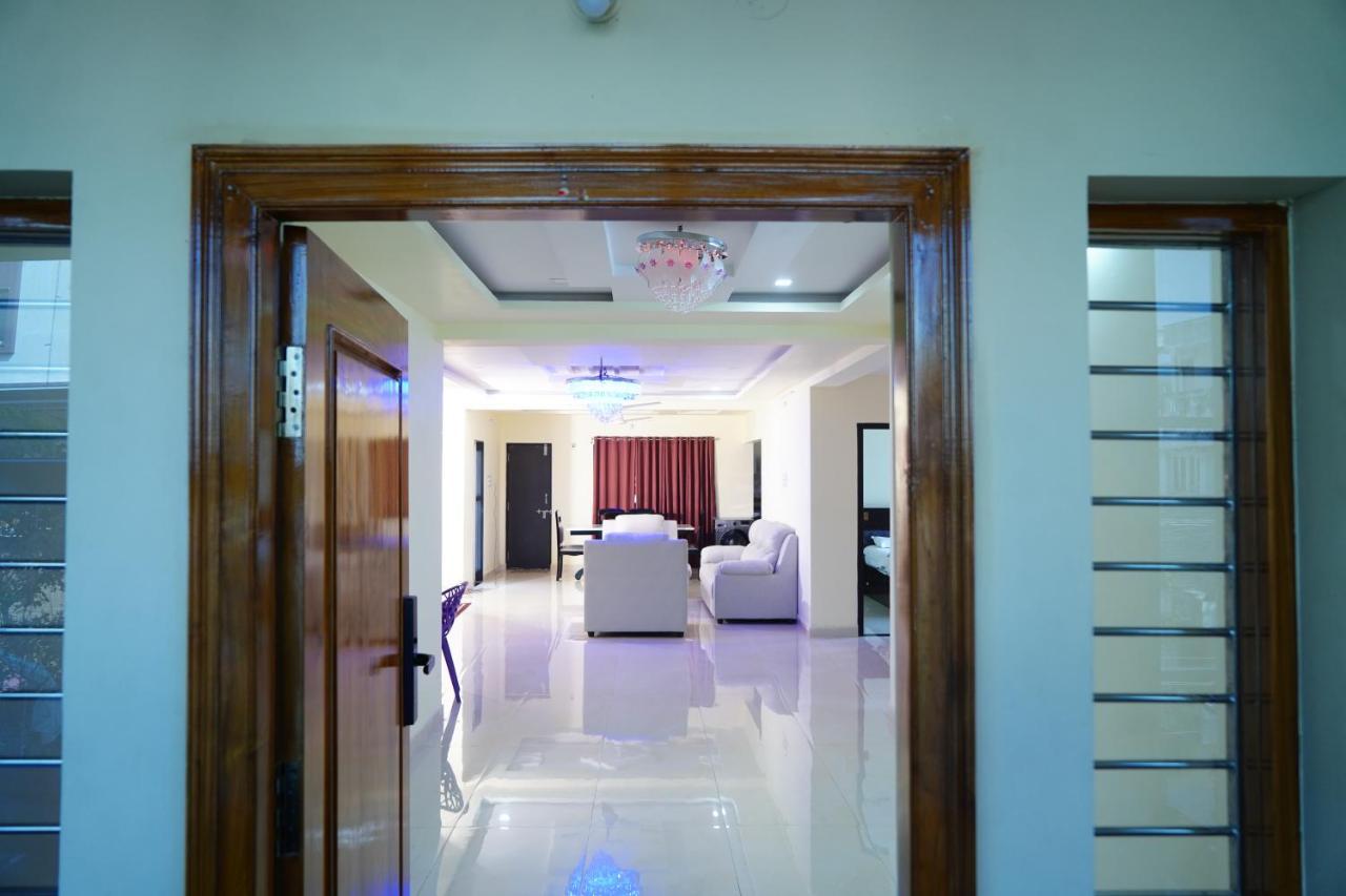 Ramya Grand Daire Visakhapatnam Dış mekan fotoğraf